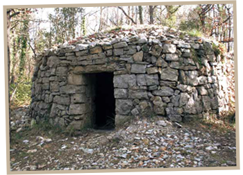 Picture of a Borie (shepherd's house) in Seillans region